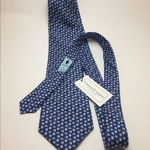 New Vineyard Vines Baseball Theme Tie